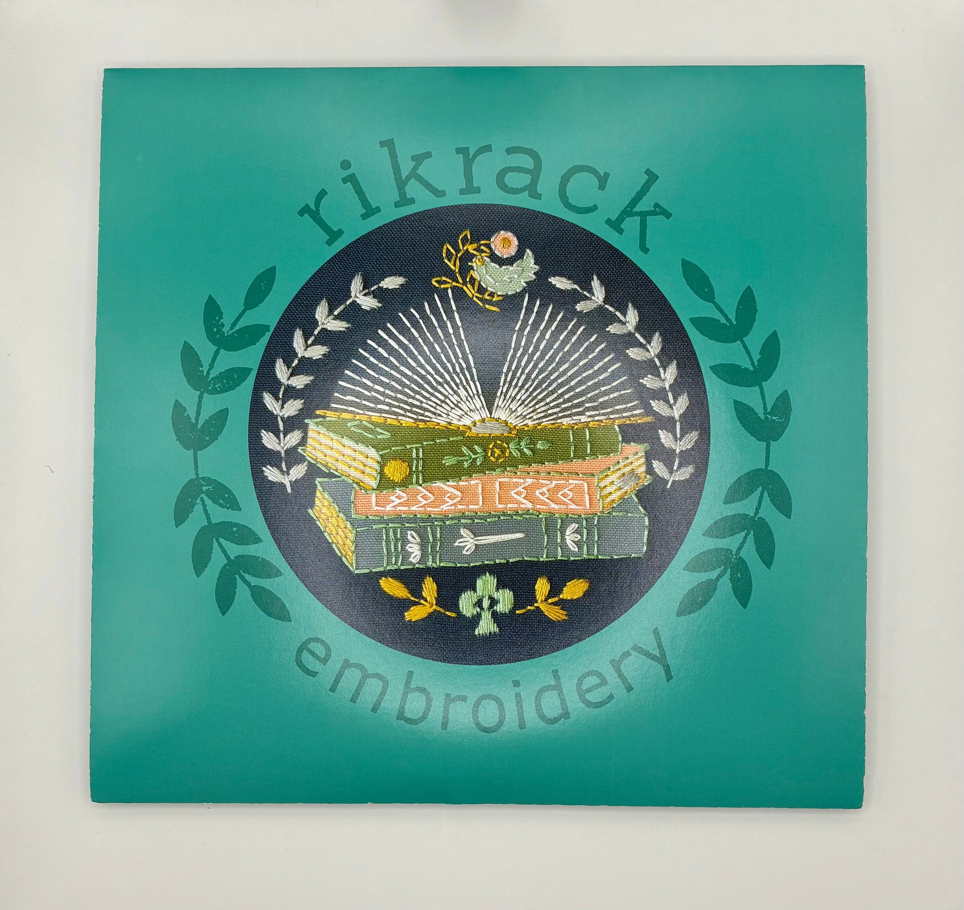 Rikrack Reader Embroidery Kit