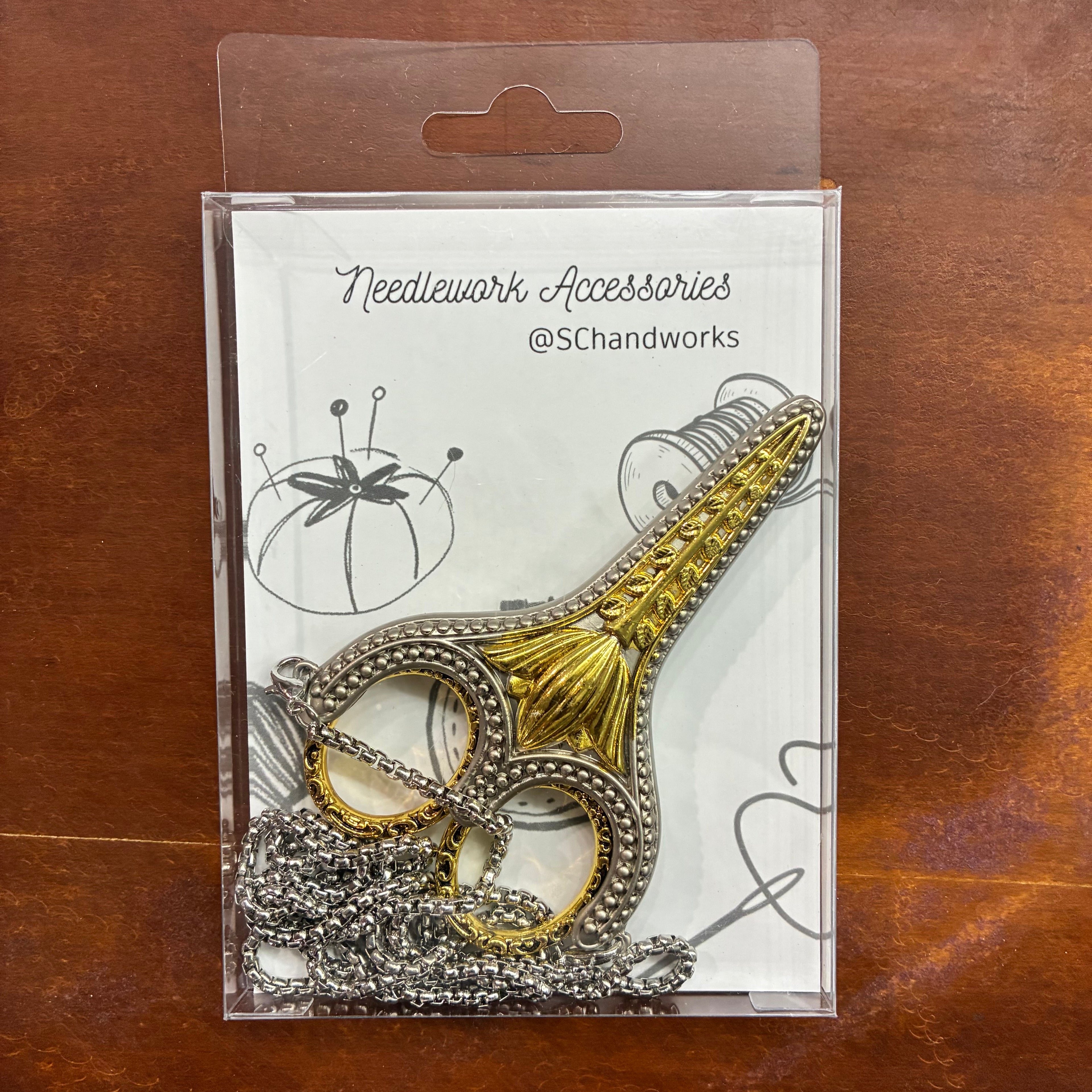 SChandworks Vintage Gold Flower Style Scissors with Sheath & Necklace Chain